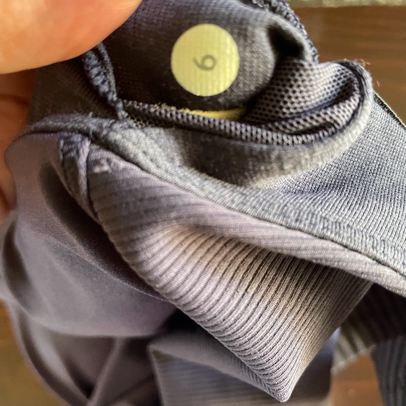 Lululemon Blue Top - Picture 5 of 5